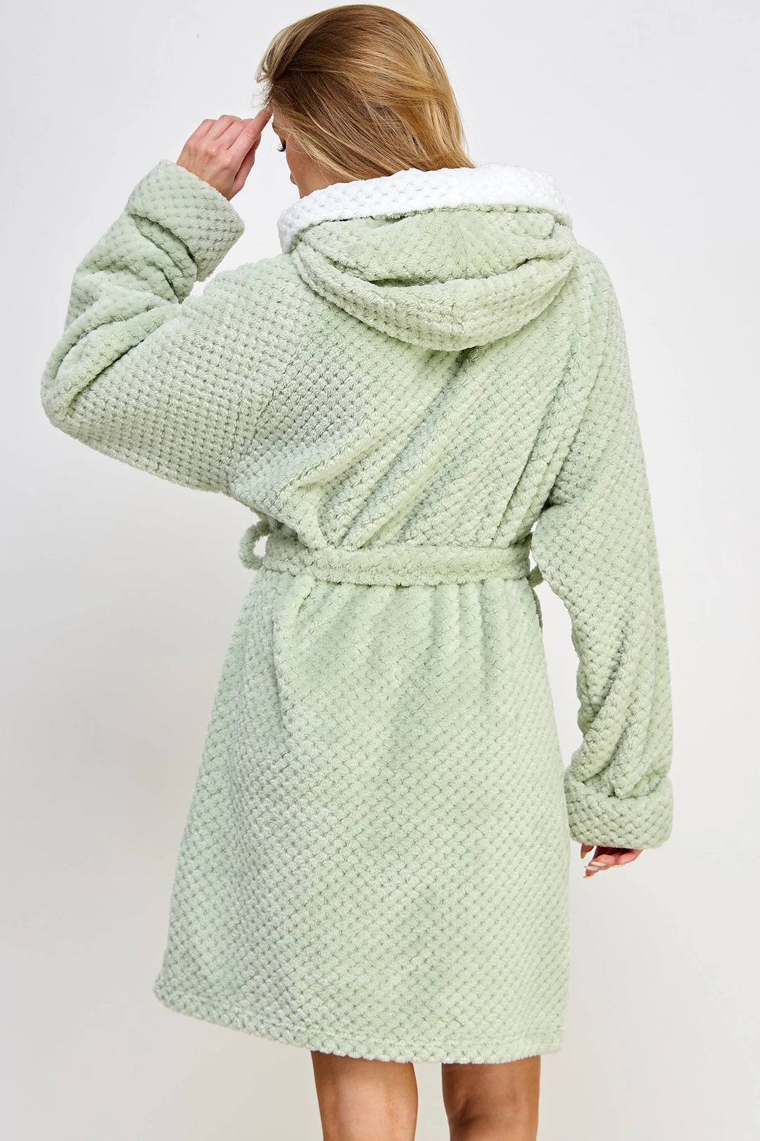 2483 Bailey Robe