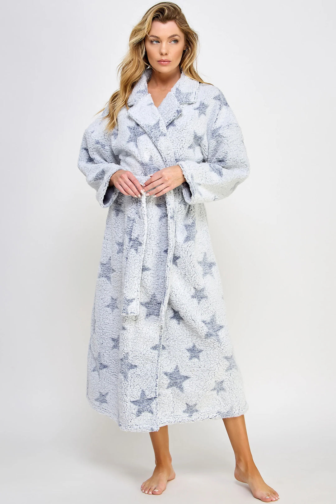 2485 Star Robe
